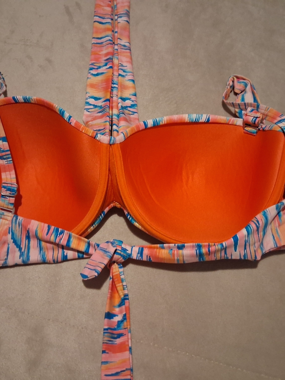 Coco Reef Pink Multi-Color Twist Front Bikini Top 36/38DD - Picture 8 of 10